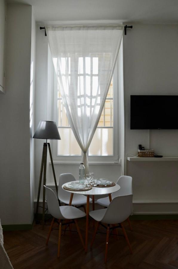 Ferienwohnung Le Souplex Des Ducs Dijon Exterior foto